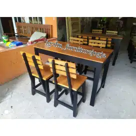 SET MEJA KURSI RESTO