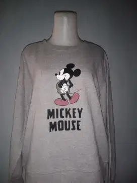 Dijual Crewneck DISNEY DAIZ