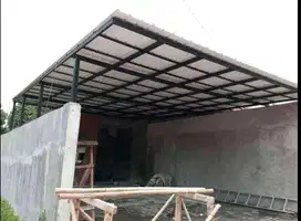 Kanopi baja ringan