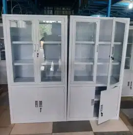 Lemari obat 2 pintu 2 loker besar