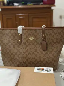 Tote Coach Caramel (hrg promo)