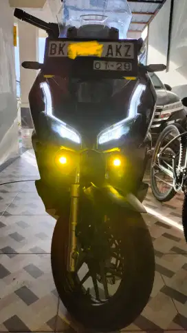 Adv Combi Brake 160Cc
