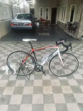 Road bike look grupset ultegra