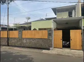 Jual Rumah Modern Minimalis Komplek Antapani