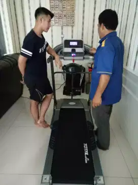 Alat fitness treadmill elektrik tipe tl 270 blue