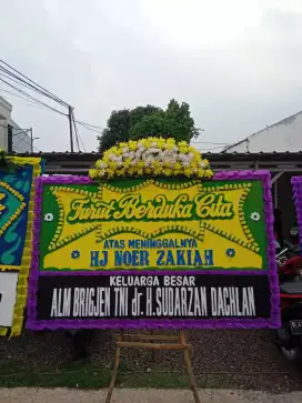 Harga Terjangkau, Bunga Papan Turut Berduka Cita, Kirim Cepat
