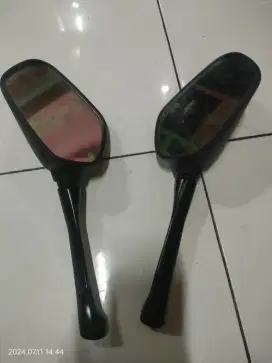 Spion original Honda CBR 150 plus BPKB asli