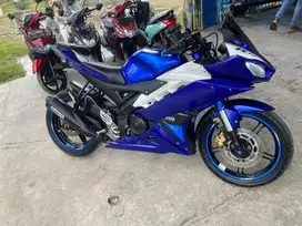 D jual yamaha R15 tahun 2015