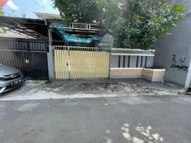 Dijual Rumah murah di Tanjung Barat dekat Tol Simatupang