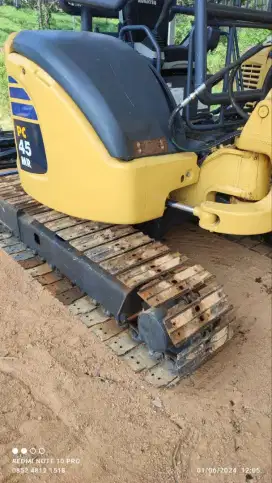 Exca Mini KOMATSU PC45 2019 
Jual & Rental di Sungai siring