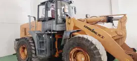 Mekanik freelance diesel dan alat berat panggilan.