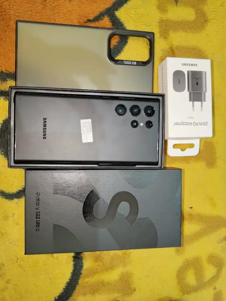 SAMSUNG S22 ULTRA 12/256GB FULLSET PEMAKAIAN GARANSI EX SEIN INDO