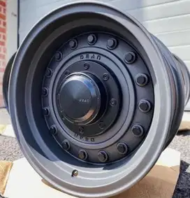 Velg fortuner hilux pajero