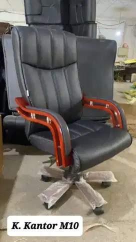 Kursi kantor putar