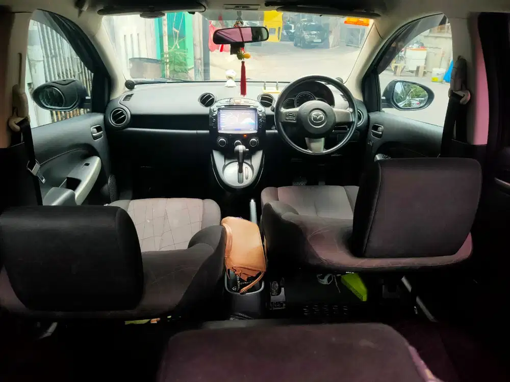 Mazda 2 Hitam 2012  Full Orisinil Istimewa