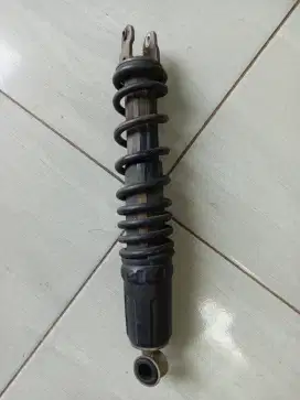 Shock beat 2019 bekas. Layak pakai lumayan bagus.