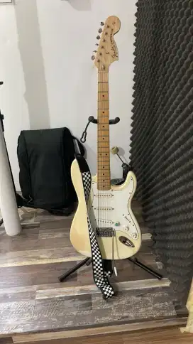 Guitar Fender Stratocaster