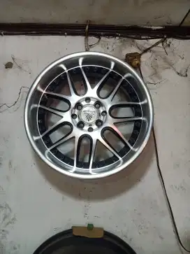 Auto speed R 17 x 7in hole 4 pcd 100/114,3
