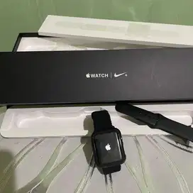 Apple Watch Series 2 NIKE 42mm Ready to Use