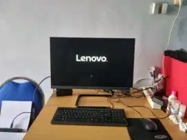 Komputer LENOVO All in one i³ ram 4G