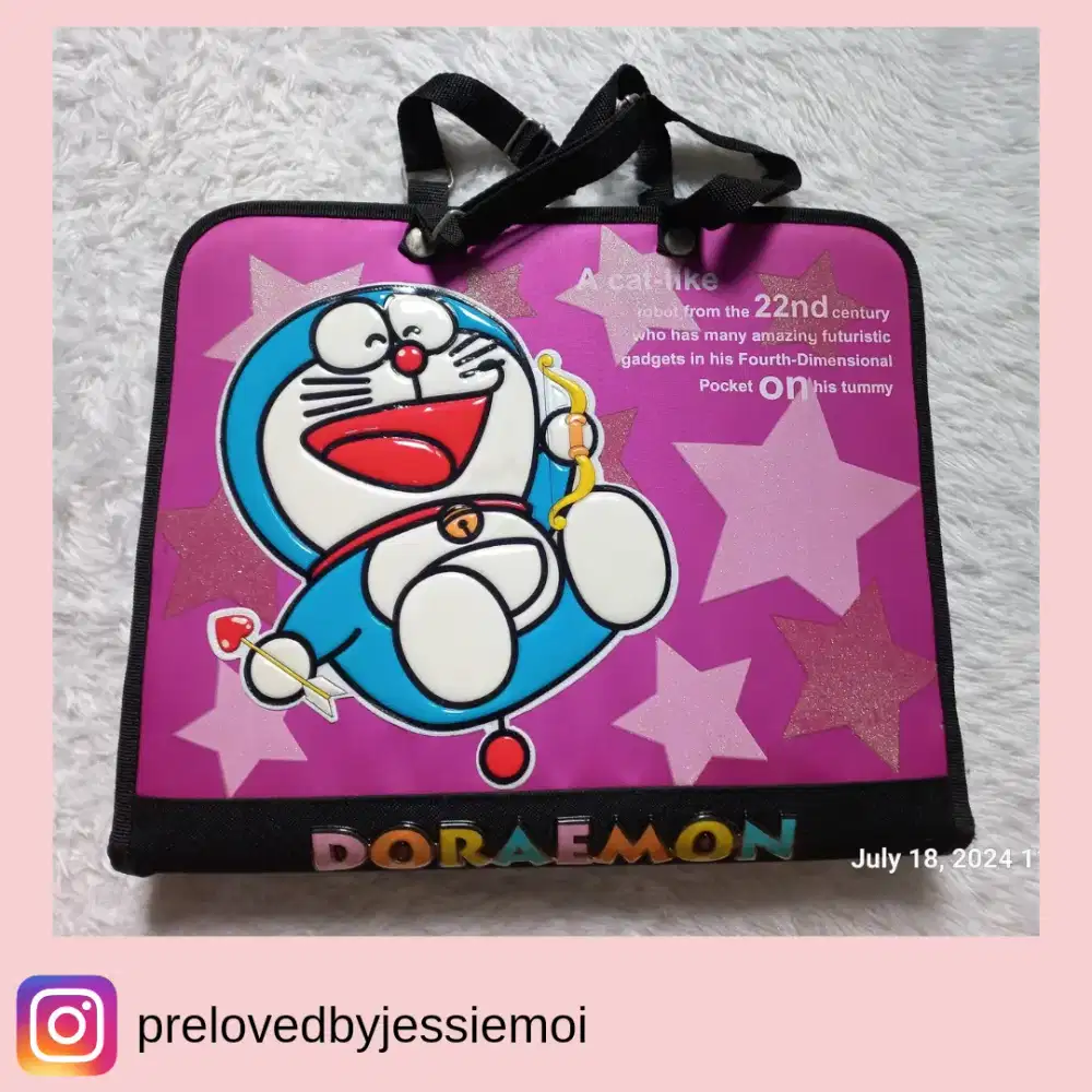 Doraemon Laptop 16 Hardcover Bag