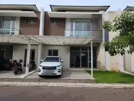 DIJUAL RUMAH PIK 2 UKURAN 10X15 VIEW DANAU
