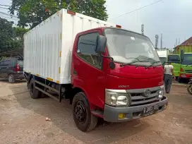 Toyota dyna rhino box 110ET thn 2014