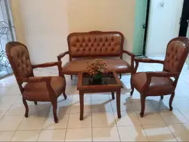 1 Set Kursi Jati Masih Mulus & Tebal
