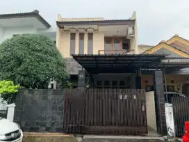 Rumah Minimalis cocok untuk keluarga kecil sayap Buah Batu /BKR