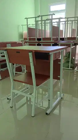 Meja Kursi Sekolah, Kuliah, Bimbingan Belajar