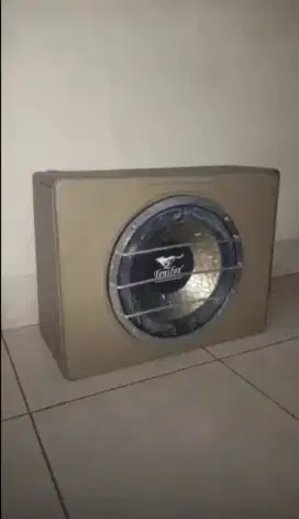 Subwoofer Mobil Tensfox