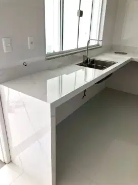 Pemasangan keramik granit