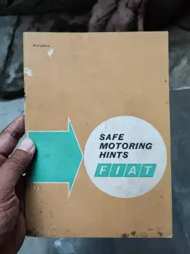 Buku Antik Pedoman dan Petunjuk Asli Bawaan Pembelian Mobil FIAT 70an