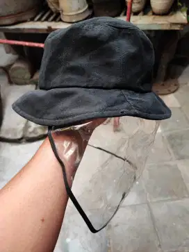 Topi Bucket Hat Impor Anti Sosial with Face Shield