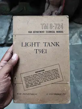 Buku Antik Petunjuk Manual Tank Perang Dunia Ke 2