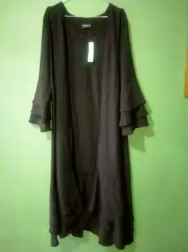 Bismillah, Dijual long outer kondisi masih baru, cocok buat acara2