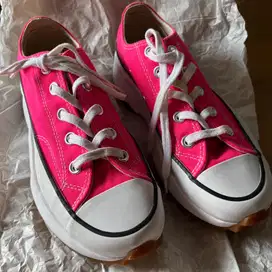 Sepatu Converse Run Star Hike Platform OX Warna Hyper Pink (Canvas)