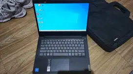 Laptop Lenovo Ideapad Slim 3i 14IGL05-49ID Hitam