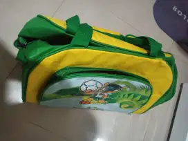 Tas Pakaian tentengan