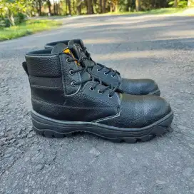 Sepatu Safety Besi Kerja Proyek Kitchen Kebun Listrik