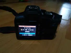 Dijual Kamera Canon 1000D