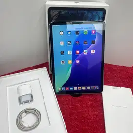 Ipad Pro 11 inch, 2018 wifi Cellular 64 GB