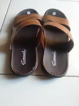 Sandal slide kulit sintetis size 41