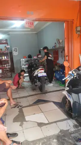 Perlengkapan Sperpart Motor di Jual Borongan.