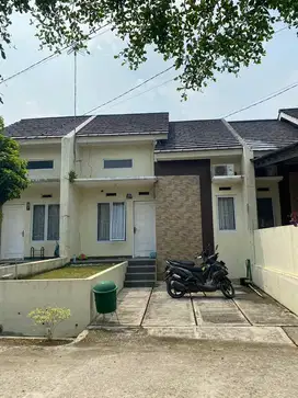 Di Jual Rumah Murah di Kristal Garden Residences