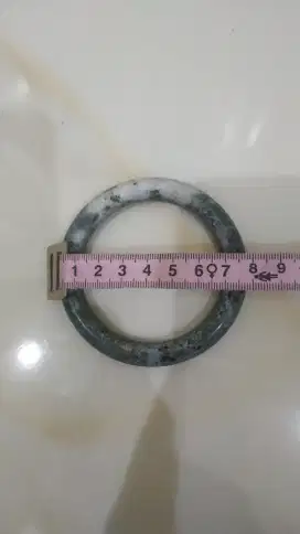 Gelang giok import