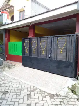 Dijual murah BU rumah 2 kmr tidur di Permata Sepatan kel pisangan jaya