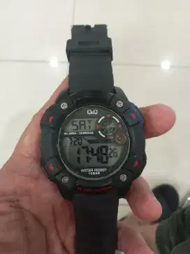 Dijual jam qnq m145 original