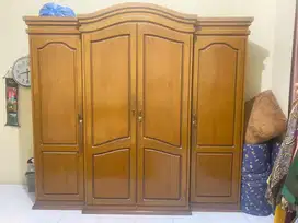 Lemari Jati 4 Pintu