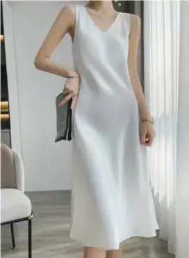 SATIN INNER DRESS in White